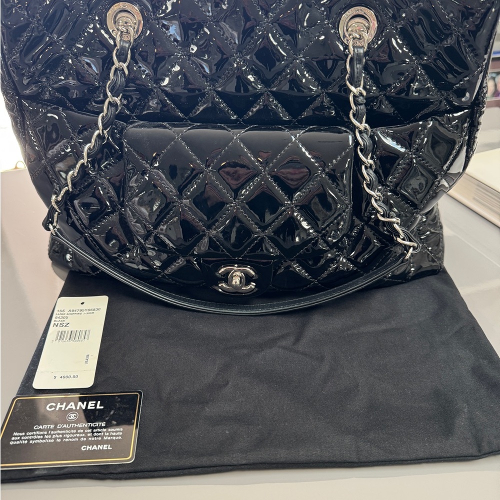 Chanel Glossy Black Quilted Shoulder Bag
